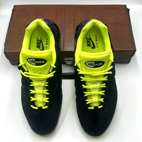 Nike Air Max 95 Black Volt (2012) - Rare - Picture 2 of 14